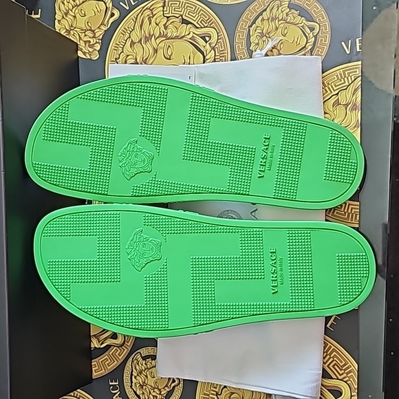 Men\'s versace Pool Sandals